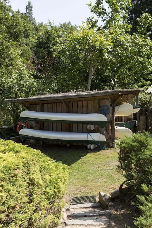 Pension "Am Brunnen" Пархим Екстериор снимка